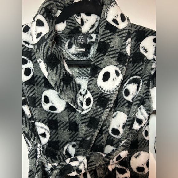 Disney The Nightmare Before Christmas Kids Robe size S (6/7) - Picture 2 of 8
